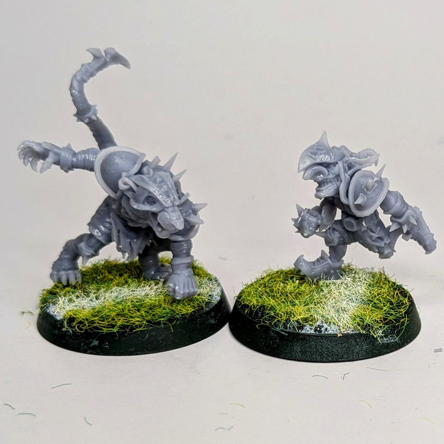 Chaos Fiends | Chaos Renegade | Fantasy Football UGNI Miniatures - TheMajorLab