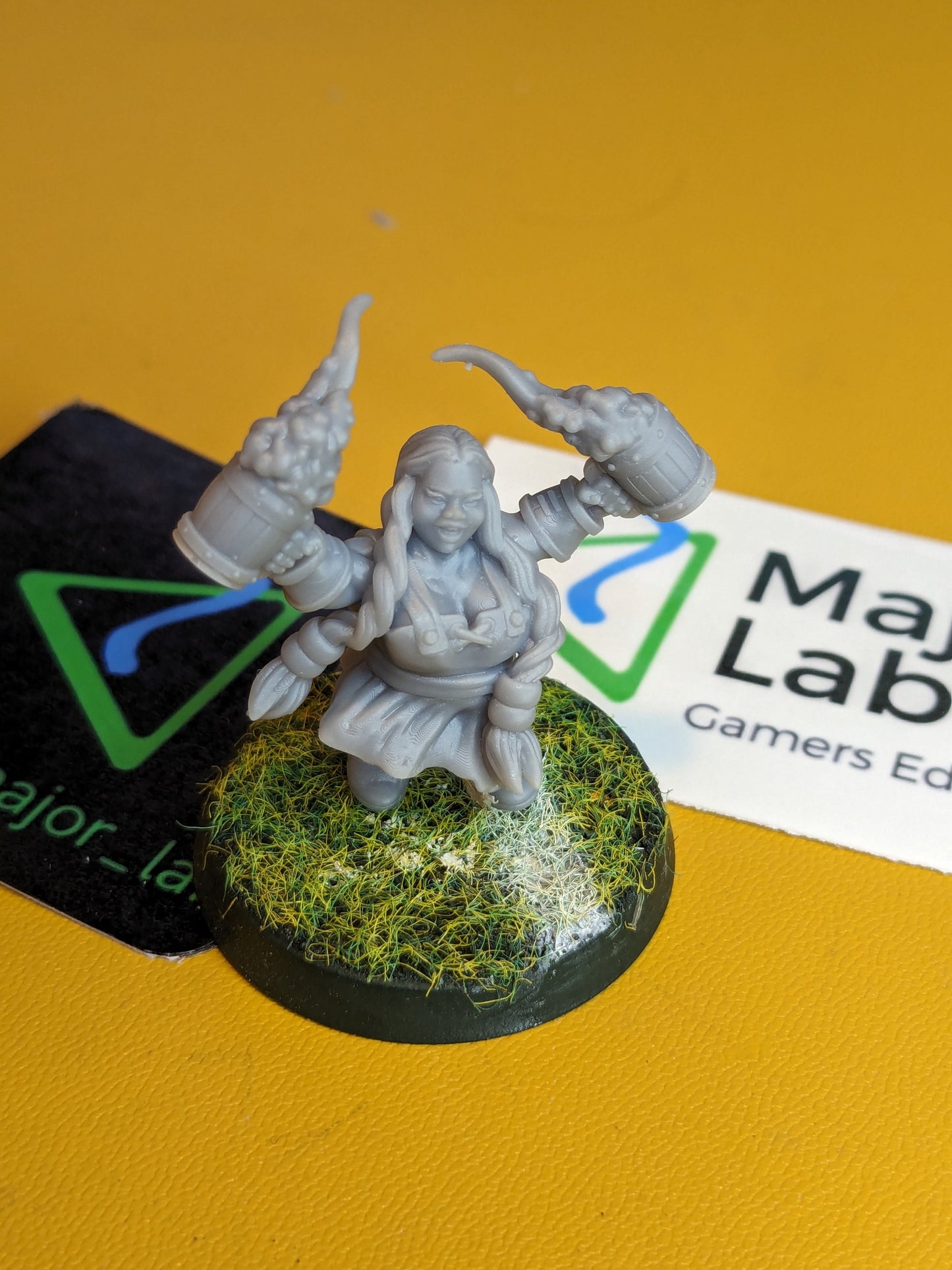 6x Dwarf Team Cheerleaders Fantasy Football Realm of paths - TheMajorLab