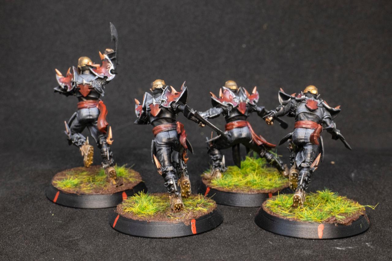 Painted Dark Elves Team with Star Players Blood Fantasy Football Bowl Brutefun Miniatures