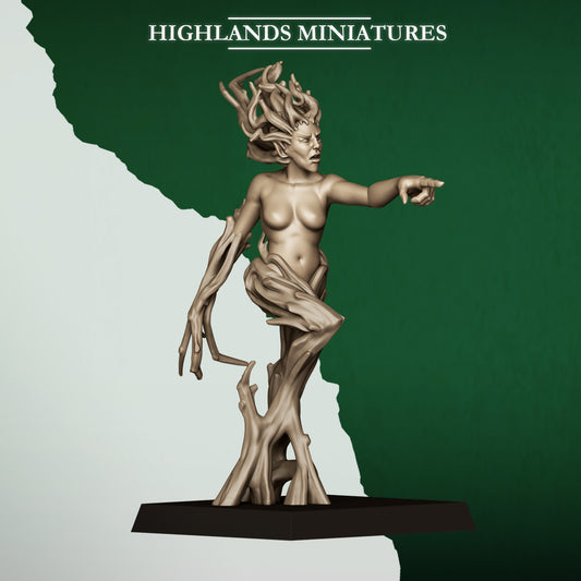 Dryads - Wood Elves - Feral Elves - Highlands Miniatures