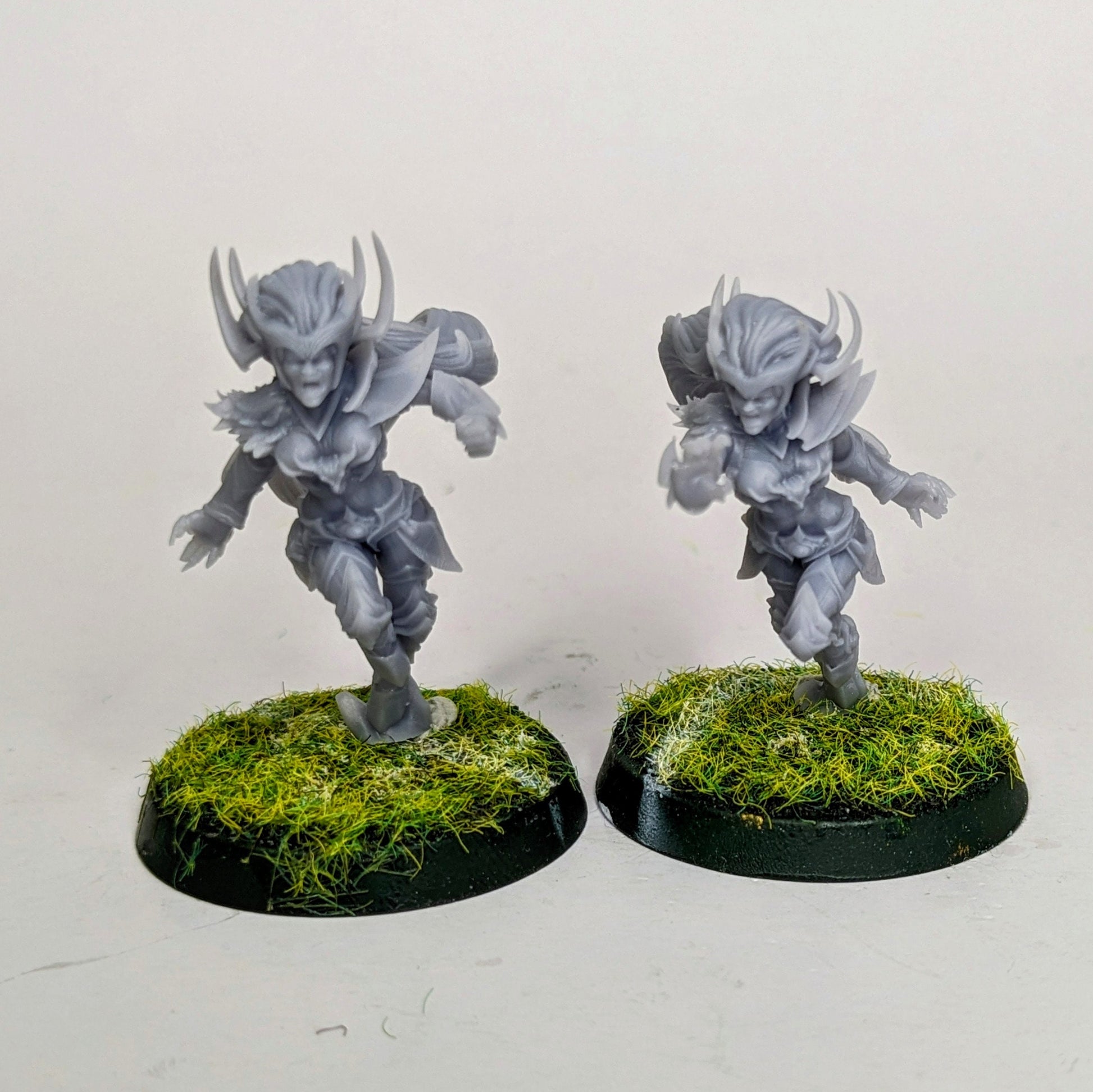 Dark Elf Team & Star player Corvus Cabal Fantasy Football Ugni Miniatures - TheMajorLab