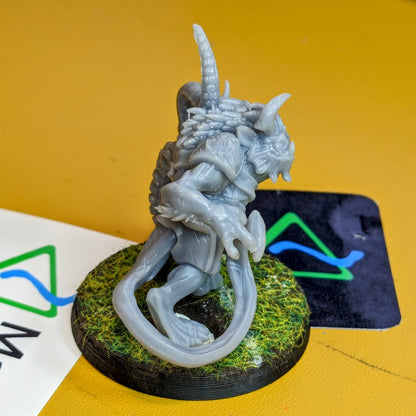 HOLDGRASP DOUBLEFANG Nurgle Star Player for Fantasy Football UGNI Miniatures - TheMajorLab